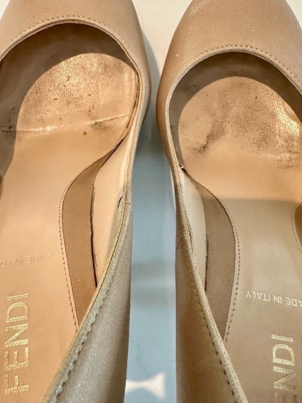 Fendi Fendista Platform Pumps - Picture 10 of 16